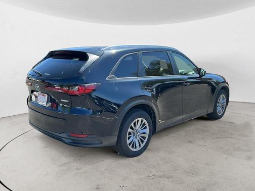 2024 Mazda CX-90 SE