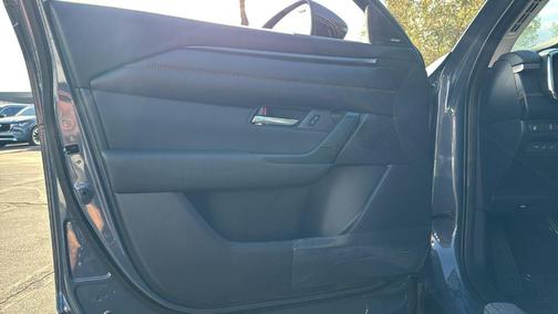 2026 Mazda CX-50 Premium Plus