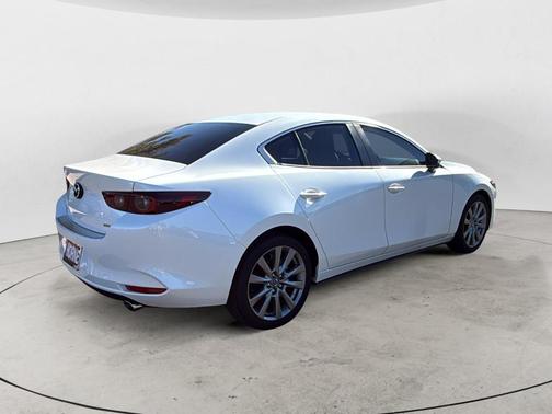 2023 Mazda Mazda3 FWD w/Preferred Package