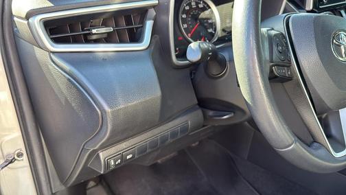 2021 Toyota Corolla Hatchback SE