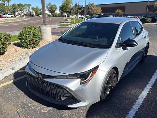 2021 Toyota Corolla Hatchback SE