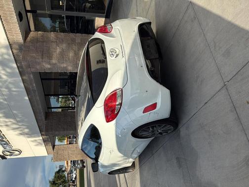 2013 Hyundai Veloster Base