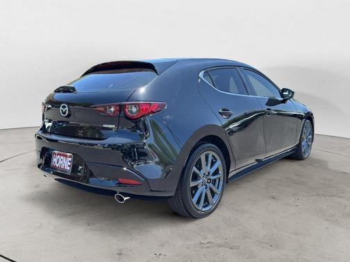 2023 Mazda Mazda3 FWD w/Preferred Package