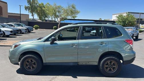 2017 Subaru Forester 2.5i