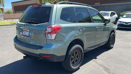 2017 Subaru Forester 2.5i