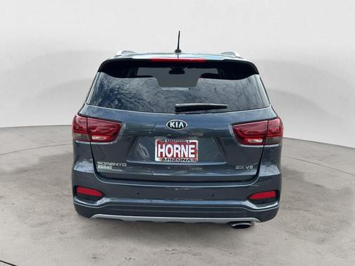 2020 Kia Sorento EX V6