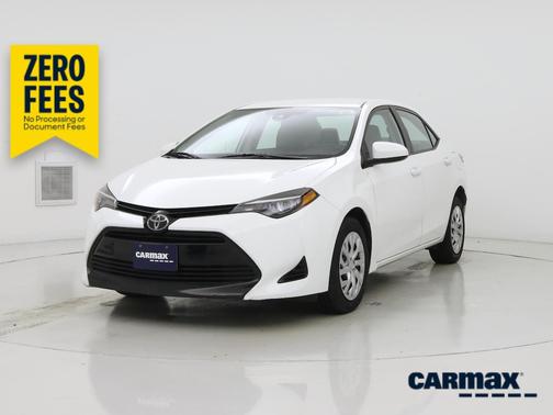 White 2018 Toyota Corolla LE