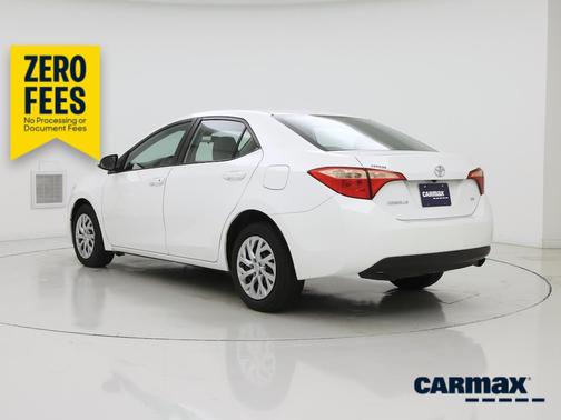 White 2018 Toyota Corolla LE