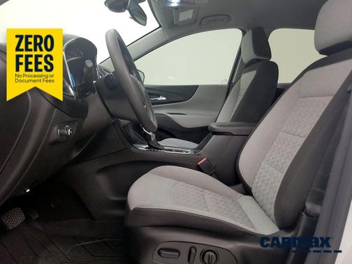 White 2023 Chevrolet Equinox LT