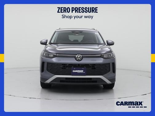 Gray 2026 Volkswagen Tiguan SE