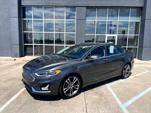 2020 Ford Fusion Titanium