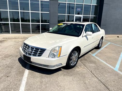 2008 Cadillac DTS Luxury II