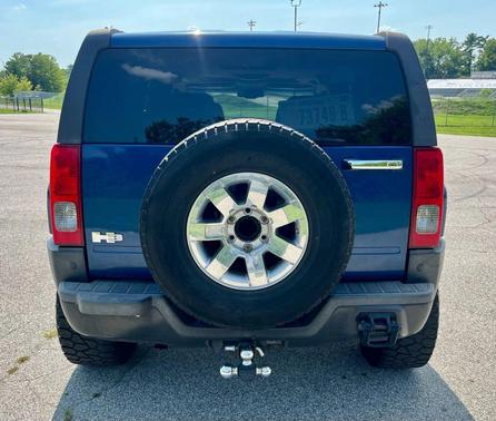 2006 Hummer H3 Base