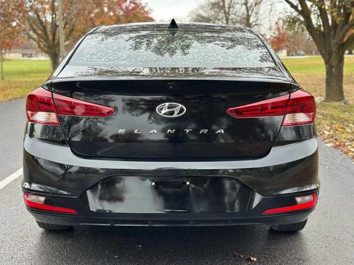 2020 Hyundai ELANTRA Value Edition