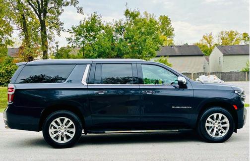 2023 Chevrolet Suburban Premier