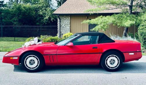 1987 Chevrolet Corvette Base