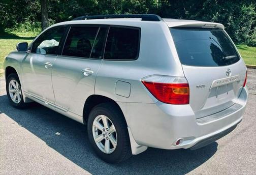 2009 Toyota Highlander Sport