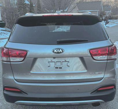 2016 Kia Sorento EX