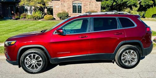 2019 Jeep Cherokee Latitude Plus