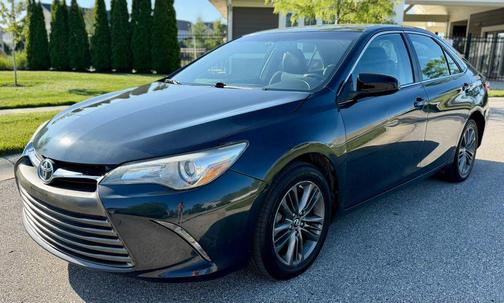 Blue Streak Metallic 2017 Toyota Camry SE