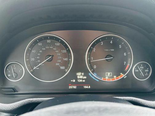 2015 BMW X4 xDrive28i Sport Utility 4D