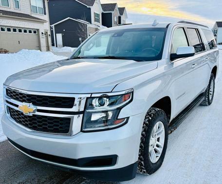 2018 Chevrolet Suburban LT