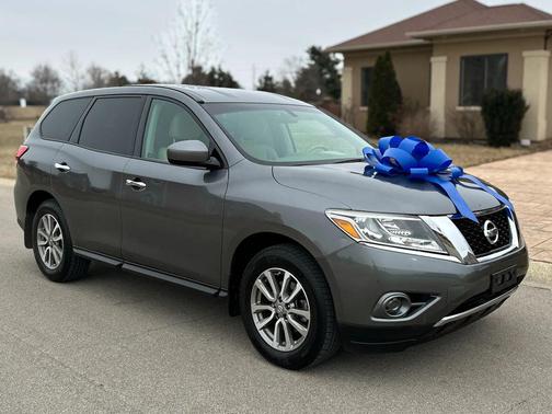 2015 Nissan Pathfinder S