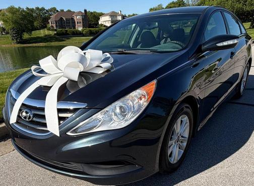 Pacific Blue Pearl 2014 Hyundai SONATA GLS