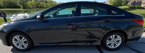 Pacific Blue Pearl 2014 Hyundai SONATA GLS