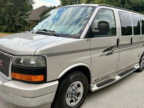2007 GMC Savana 1500 Base