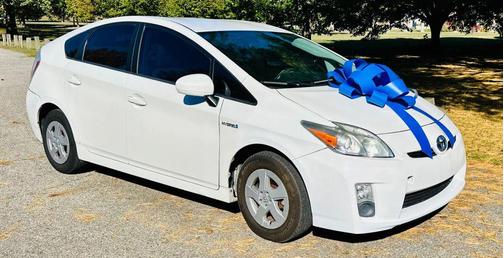 2010 Toyota Prius III