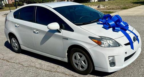 2010 Toyota Prius III