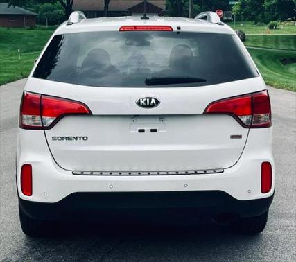 2015 Kia Sorento LX