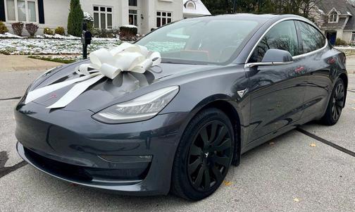 2019 Tesla Model 3 Long Range