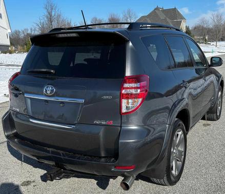 2009 Toyota RAV4 Sport