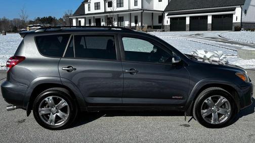 2009 Toyota RAV4 Sport