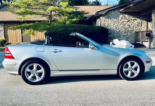 2002 Mercedes-Benz SLK-Class SLK320