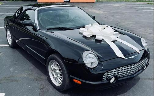 2002 Ford Thunderbird Deluxe