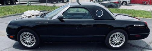 2002 Ford Thunderbird Deluxe