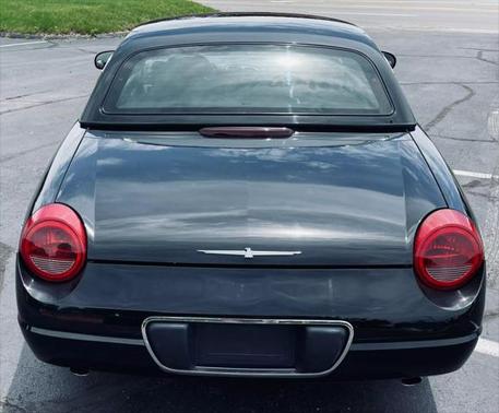 2002 Ford Thunderbird Deluxe