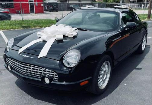 2002 Ford Thunderbird Deluxe