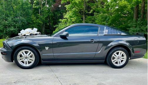 2009 Ford Mustang GT Premium