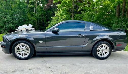 2009 Ford Mustang GT Premium