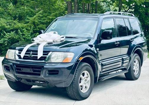 2002 Mitsubishi Montero XLS