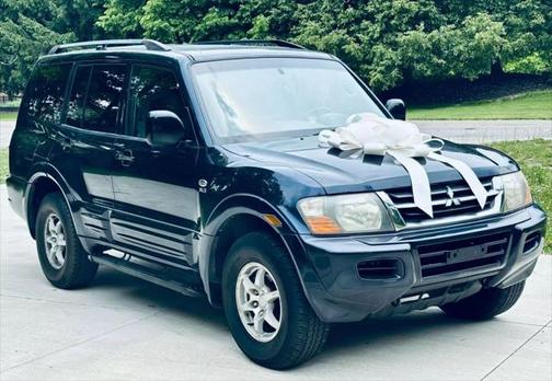 2002 Mitsubishi Montero XLS