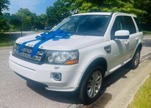 2013 Land Rover LR2 HSE Sport Utility 4D