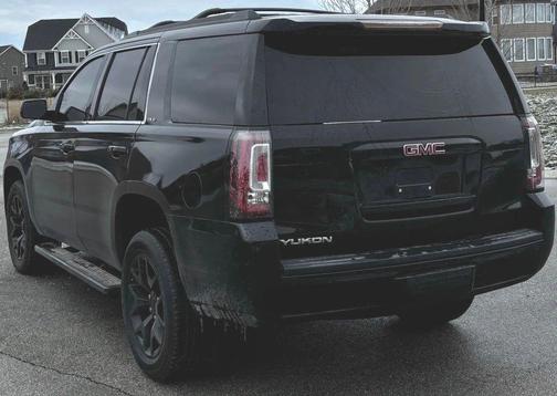 2020 GMC Yukon SLE