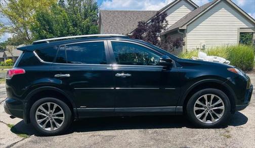 2017 Toyota RAV4 Hybrid Limited