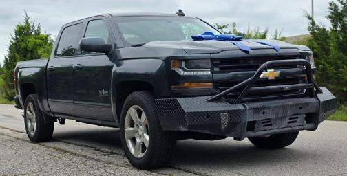 2017 Chevrolet Silverado 1500 2LT