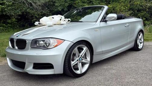 2011 BMW 135 135i Convertible 2D